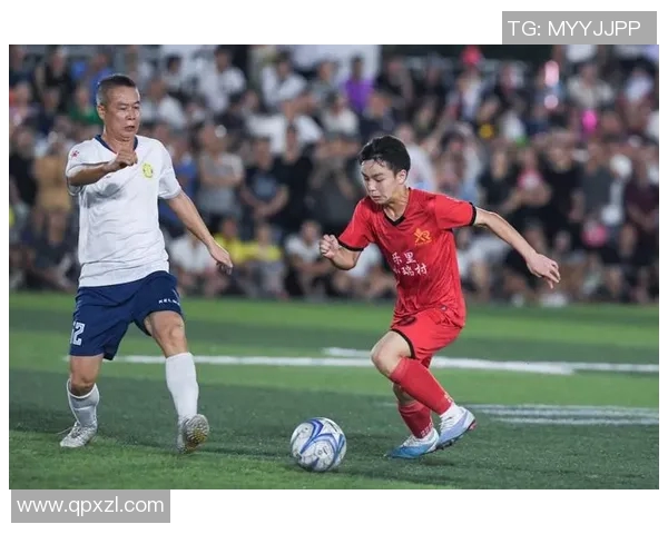 与足球明星互动的短视频平台让你零距离接触偶像的精彩瞬间